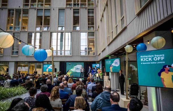 kick off rotterdam square